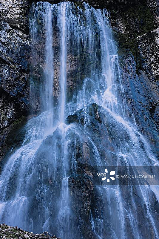 美丽的瀑布风光，印度尼西亚图片素材