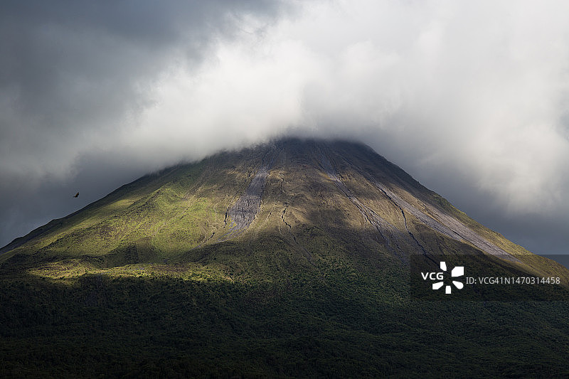 哥斯达黎加阿雷纳尔火山美景图片素材