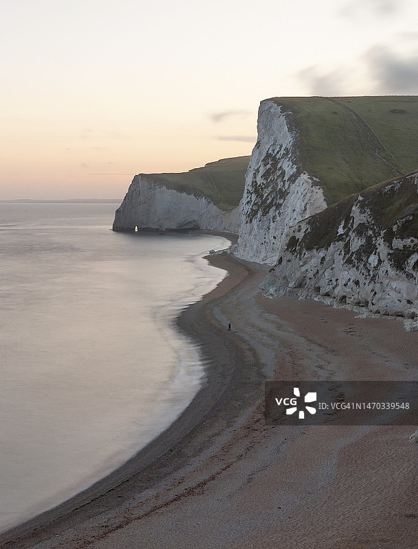 英国韦勒姆德多海拱日落海景图片素材