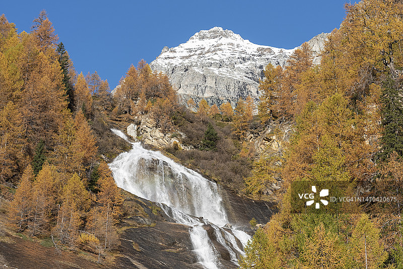 意大利德韦罗瀑布图片素材