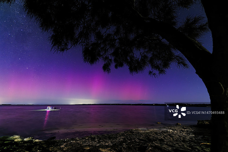 西澳大利亚赫伦角上空的南极光图片素材