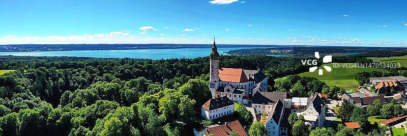 德国安德克斯修道院与阿默湖背景航拍景色图片素材