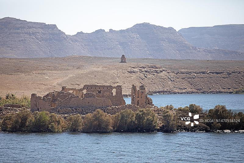 埃及纳赛尔湖的卡斯尔伊布里姆，努比亚沙漠图片素材