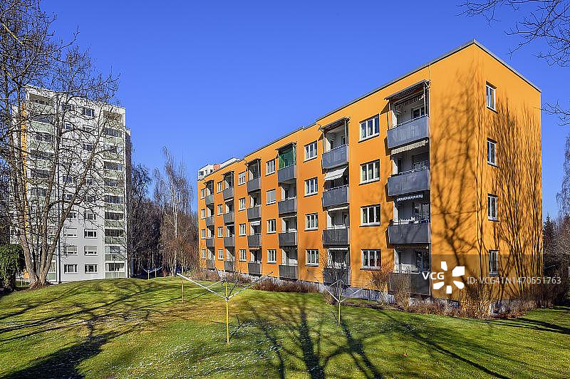 建筑，廷格斯色彩缤纷的新建筑，肯普顿区，阿尔高，巴伐利亚，德国图片素材