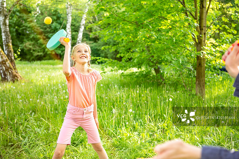 幸福的家庭亲子照图片素材