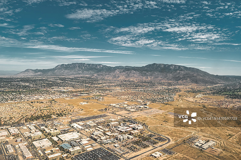 新墨西哥阿尔伯克基桑迪亚山航拍图片素材