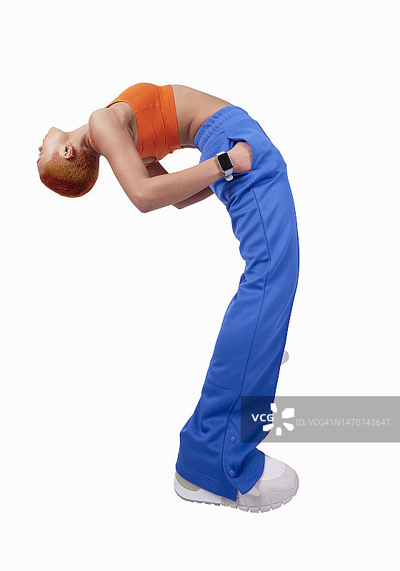 向后弯腰图片素材