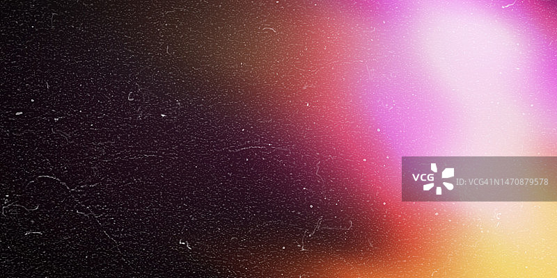 黑色背景上的电影眩光、噪点和划痕图片素材