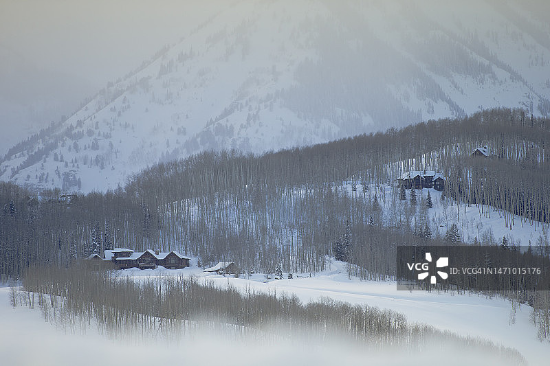 冬季街区景象图片素材