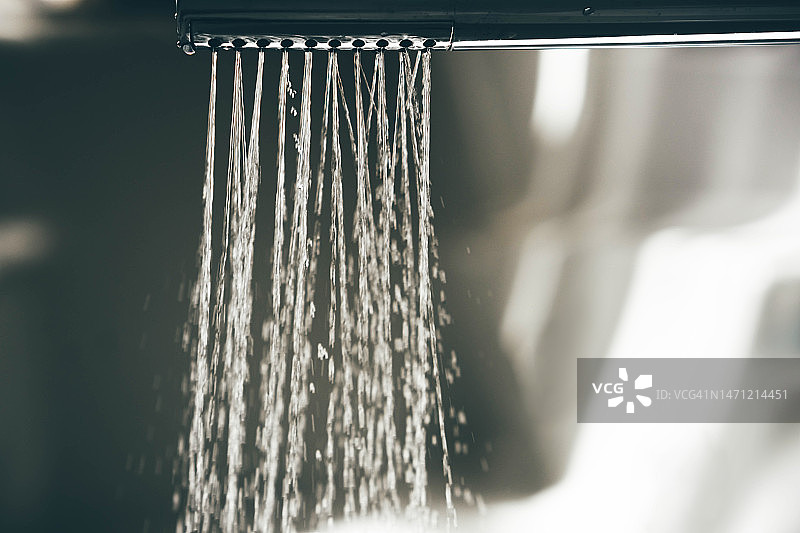淋浴喷头特写图片素材