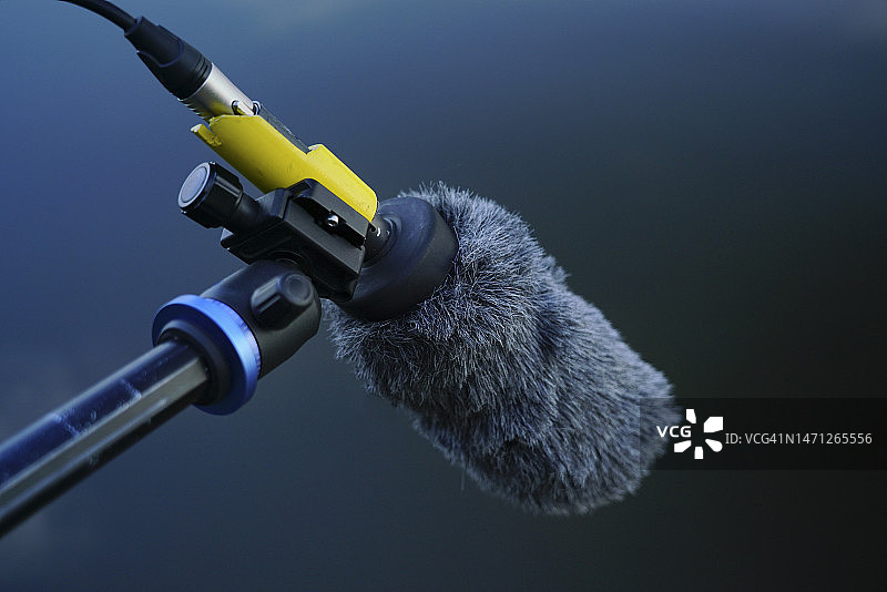 悬臂麦克风图片素材