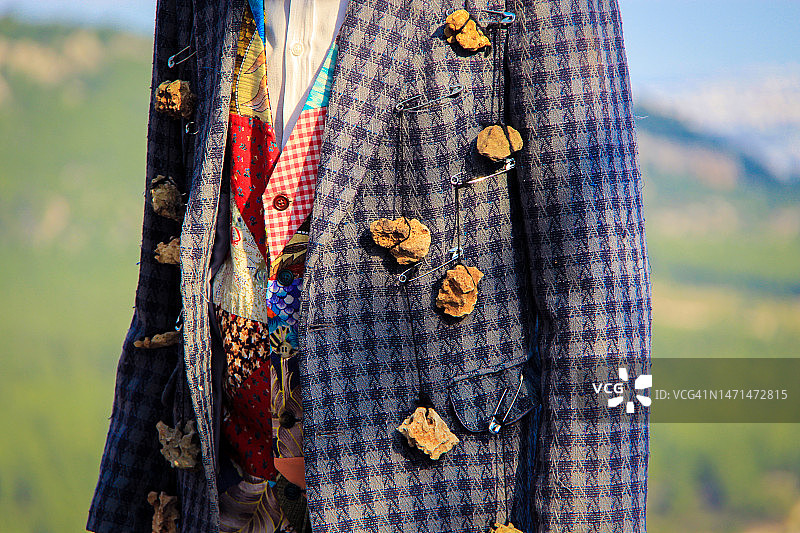 穿着艺术服装的诗人图片素材