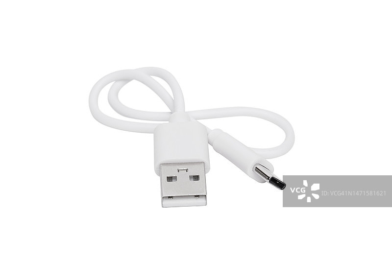 隔离在白色背景上的USB转USB-C数据线图片素材