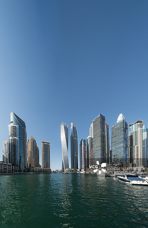 迪拜城市景观和摩天大楼鸟瞰图片素材