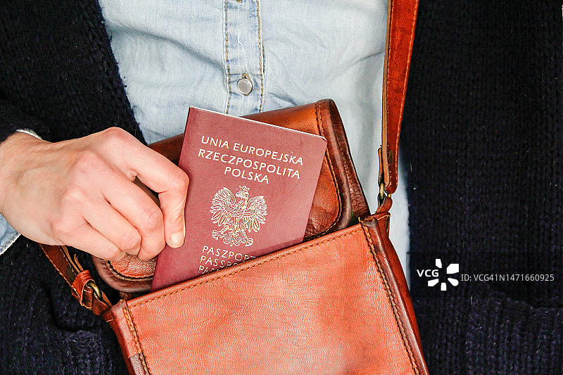 波兰护照图片素材