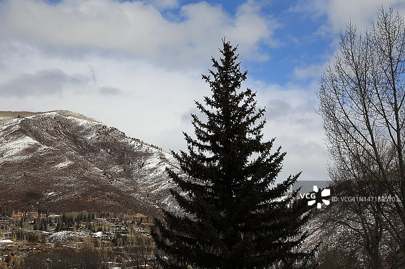 阿斯彭的红山图片素材