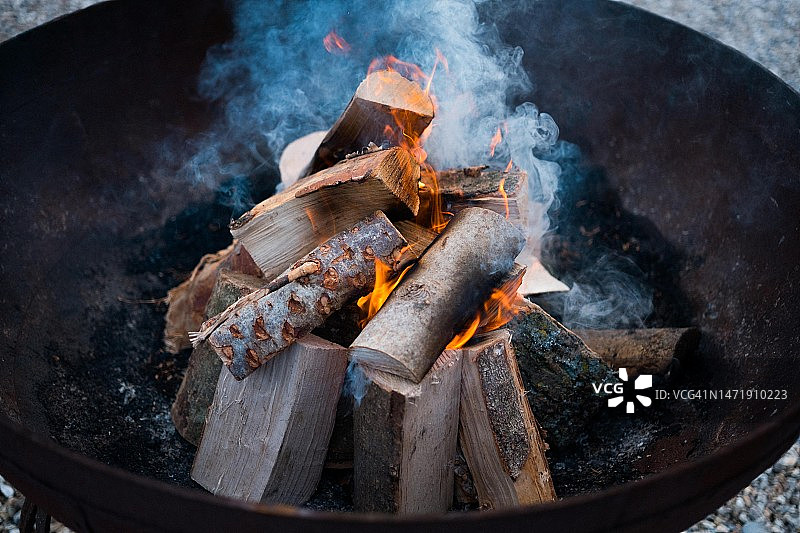 木柴火焰图片素材