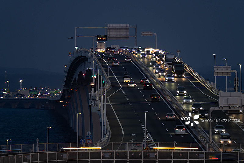 日本千叶市的城市海上高架桥图片素材