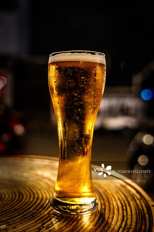 一杯啤酒图片素材