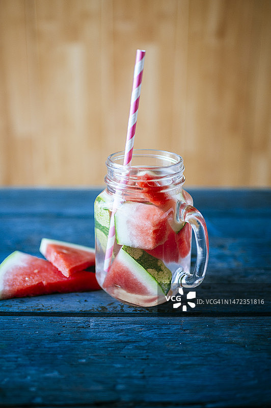静物：天然西瓜汁饮品图片素材