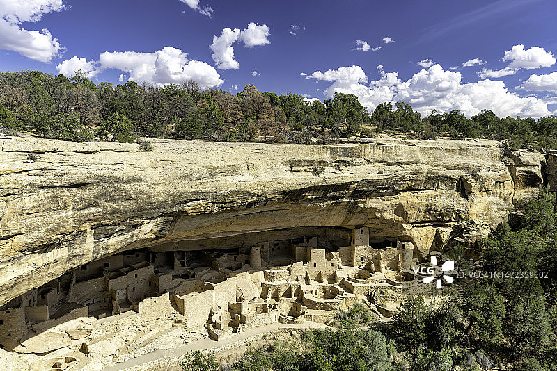 梅萨维德国家公园的悬崖宫殿图片素材
