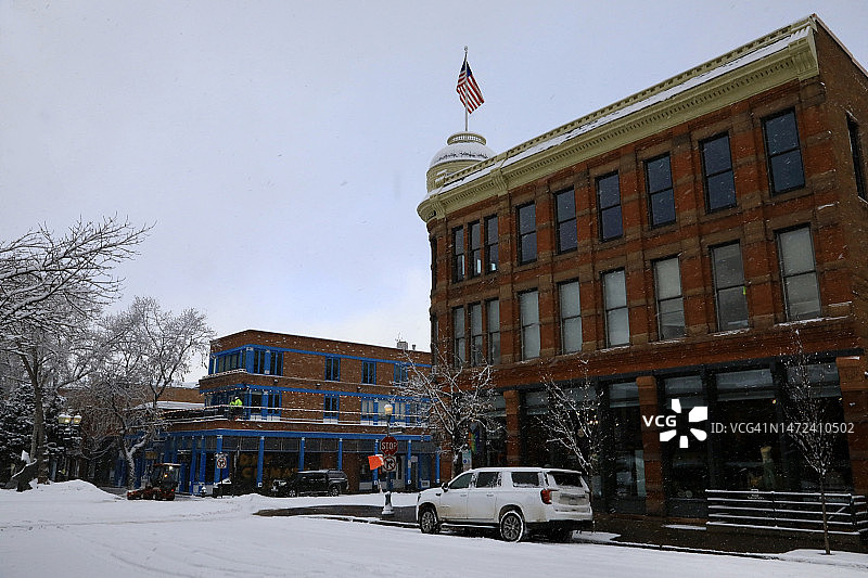 落基山脉中的小镇图片素材