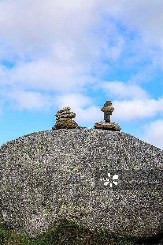 岩层景观全景图片素材