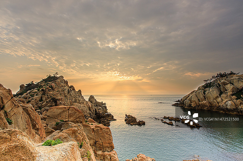 蔚山东区日山洞大王岩图片素材