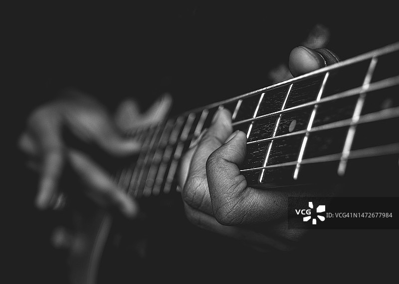 手持吉他图片素材