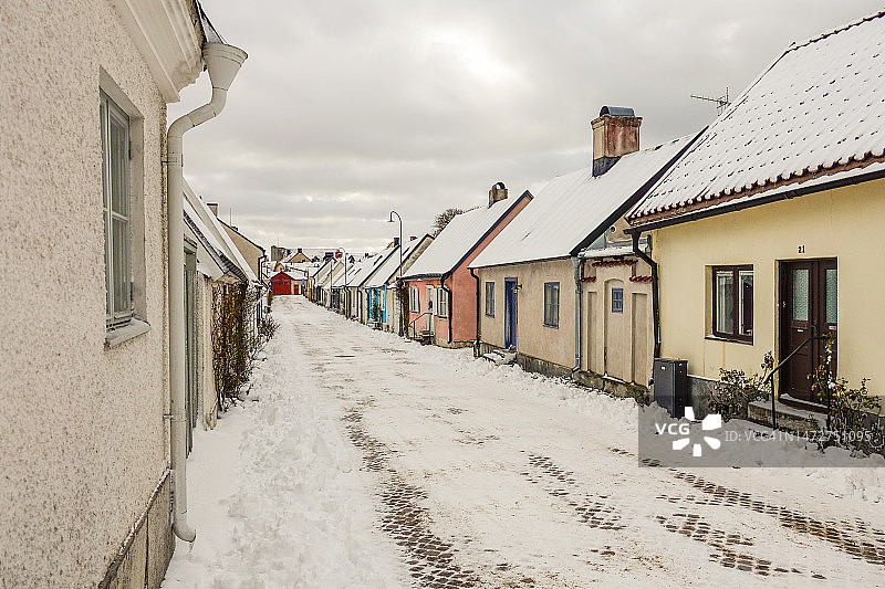 冬季维斯比老城区街道图片素材