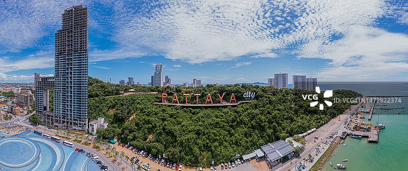 观景点航拍：泰国芭堤雅城市风貌图片素材