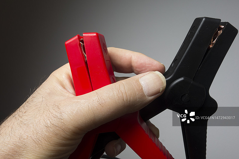 用于充电的汽车启动线图片素材