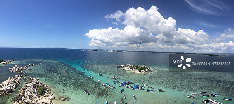 印度尼西亚天空下的海景高角度图图片素材
