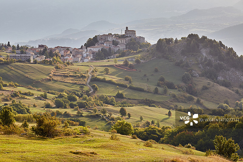 乡村全景图片素材