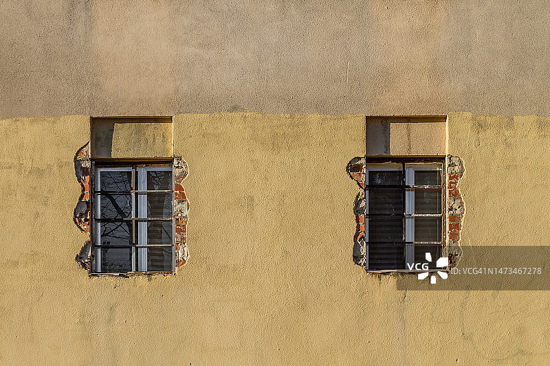 擅自占用者房屋的窗户图片素材