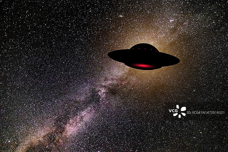 夜空中的不明飞行物，UFO入侵图片素材