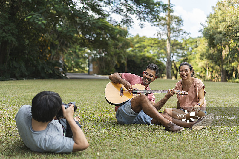 户外周末活动图片素材