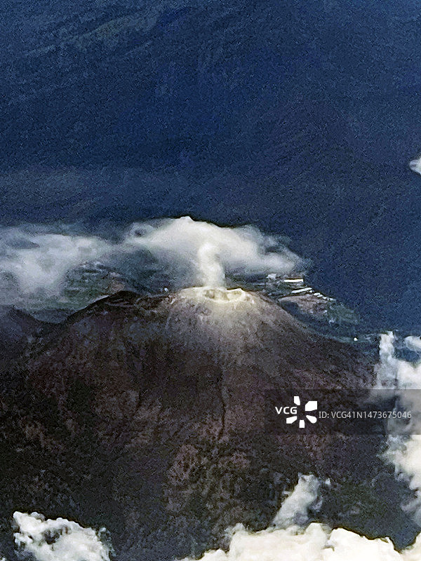 威利朗火山图片素材