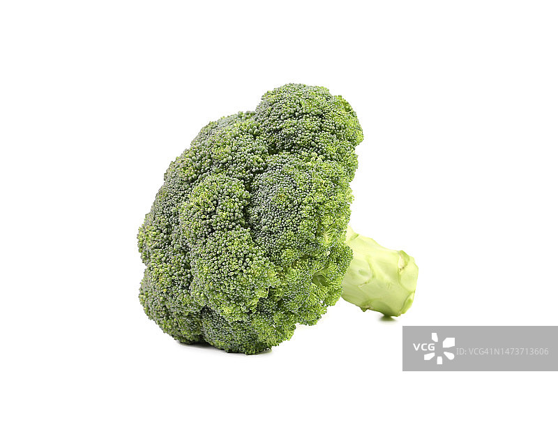 白色背景下的西兰花特写，摩尔多瓦图片素材