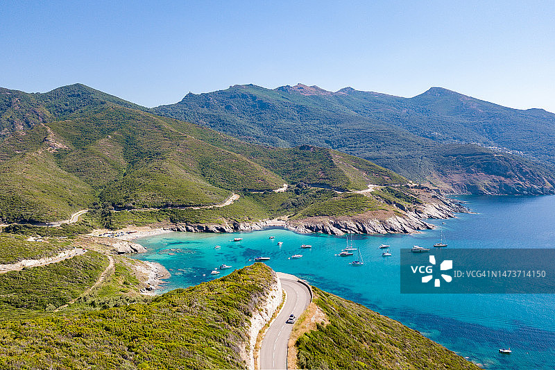 科西嘉岛公路航拍景观图片素材