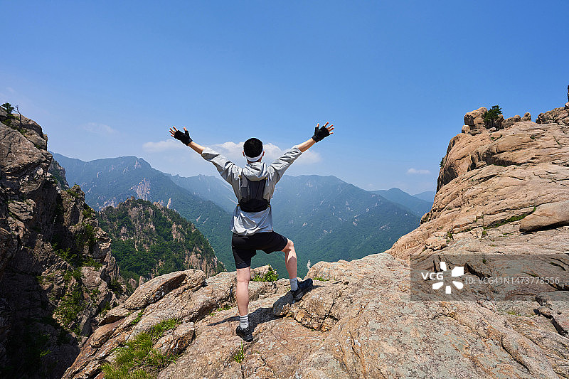 韩国雪岳山户外徒步登山之旅图片素材