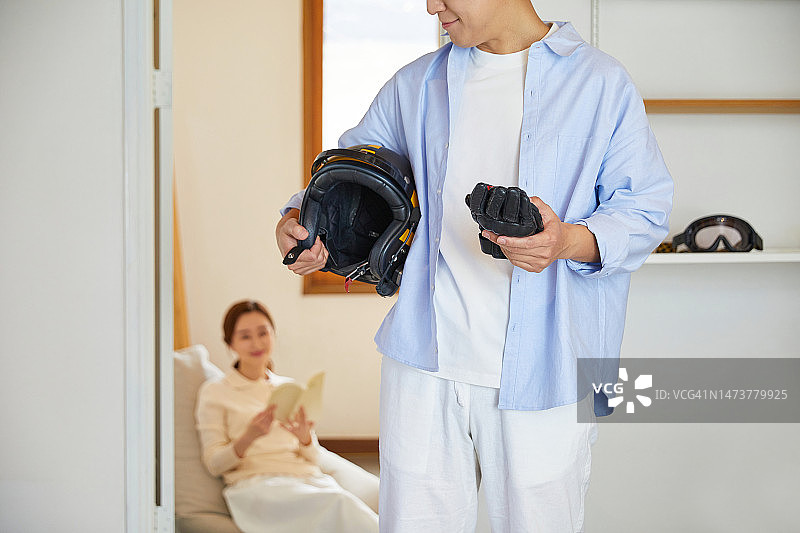 30-40岁夫妇的家庭生活爱好图片素材