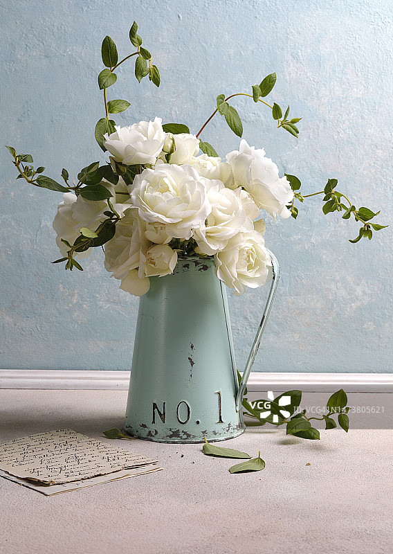 复古白色花束图片素材