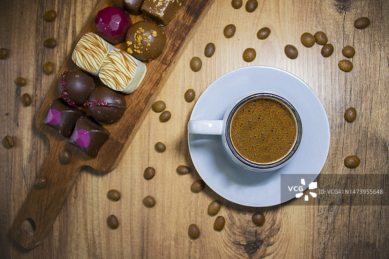 俯视角度拍摄的咖啡和饼干，土耳其图片素材