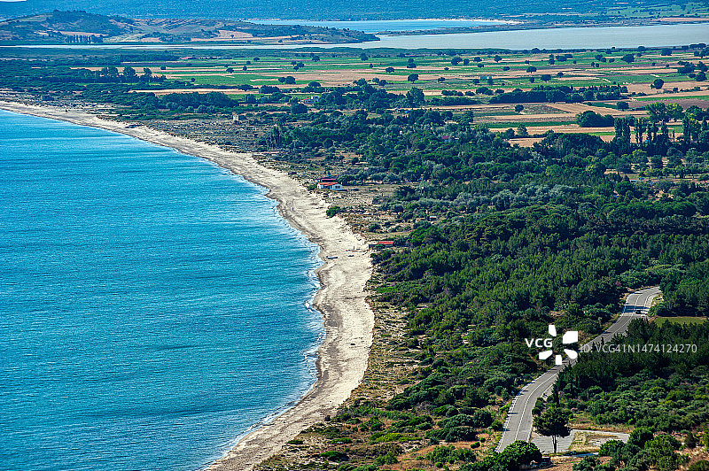 阿里布努湾和盐湖风光图片素材
