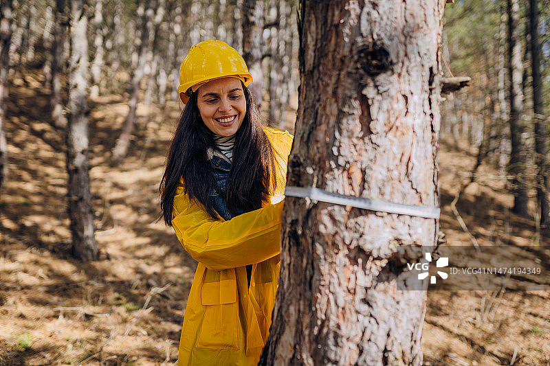女护林员图片素材