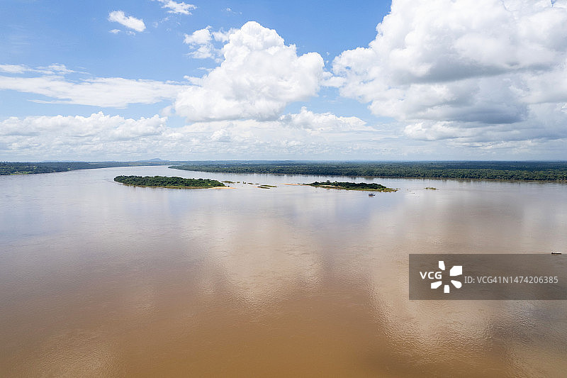巴西亚马逊地区兴谷河的航拍图图片素材