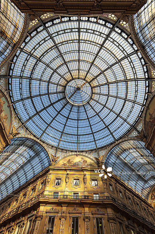 米兰埃马努埃莱二世拱廊图片素材