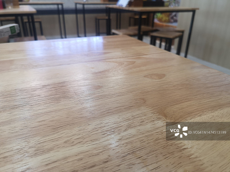 食品店内的木桌图片素材
