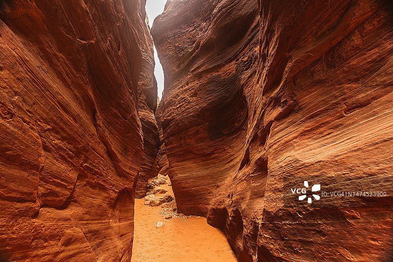 犹他州狭缝型峡谷内部图片素材